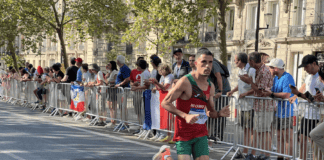 عثمان الكومري يدخل تاريخ ماراطون هامبورغ كأول مغربي يحرز اللقب عثمان الكومري يدخل تاريخ ماراطون هامبورغ كأول مغربي يحرز اللقب