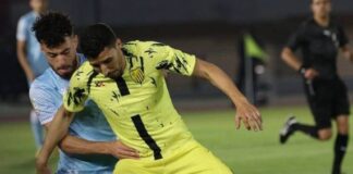 المغرب الفاسي يستعيد صدارة البطولة ونهضة بركان يعود بانتصار من مكناس المغرب الفاسي يستعيد صدارة البطولة الاحترافية