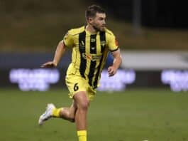 لاعب نيوزيلندي يتحول إلى نجم عالمي قبل كأس العالم بسبب حملة على مواقع التواصل لاعب نيوزيلندي يصبح نجماً قبل كأس العالم 2026