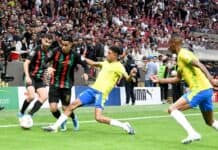 الجيش الملكي يكتفي بالتعادل وصن داونز يتوج بدوري أبطال إفريقيا صن داونز يتوج بدوري أبطال إفريقيا أمام الجيش