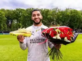 إسماعيل الصيباري يتوج بجائزة أفضل لاعب في الدوري الهولندي إسماعيل الصيباري أفضل لاعب في الدوري الهولندي