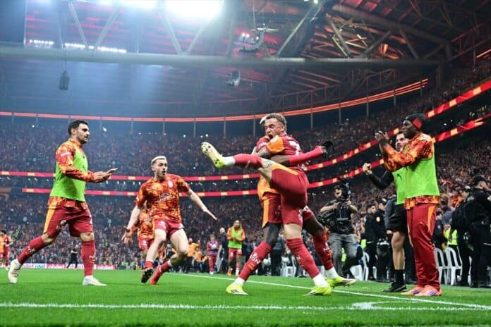 غلطة سراي يتوج بطلاً للدوري التركي للمرة 26