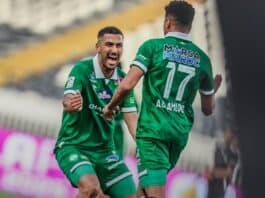 الرجاء يخطف فوزًا مهمًا على الدفاع الجديدي ويقترب من الصدارة الرجاء يخطف فوزًا مهمًا على الدفاع الجديدي ويقترب من الصدارة