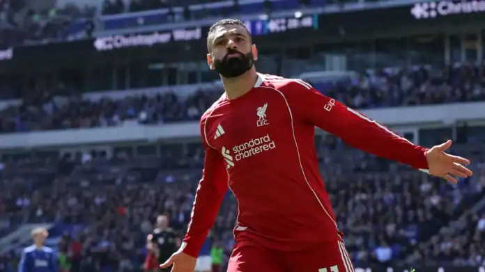 Salah surprises Barcelona Hamza Abdelkarim ahead of 2026 World Cup.jpg محمد صلاح يبحث عن إنجاز أخير مع مصر في كأس العالم
