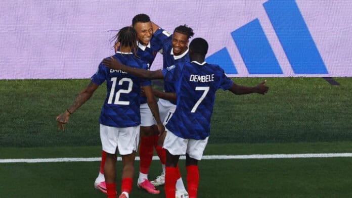فرنسا تهزم السويد بثلاثية وتواجه باراغواي في كأس العالم 2026