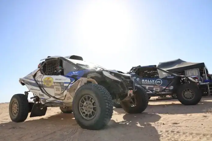 رالي Morocco Desert Challenge يكتسح صحراء المغرب بمشاركة دولية