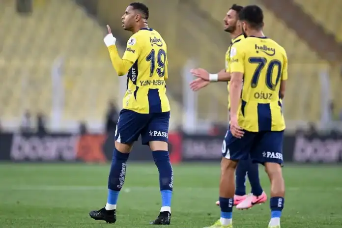 فنربخشة يقرر بيع يوسف النصيري بعد أزمة احتفاله أمام الجماهير