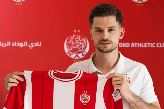 الوداد يضم الهولندي بارت مايرز استعدادًا لكأس العالم للأندية