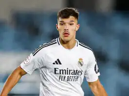 يوسف لخديم يُرافق ريال مدريد إلى كأس العالم للأندية بأمريكا يوسف لخديم ضمن قائمة ريال مدريد في مونديال الأندية