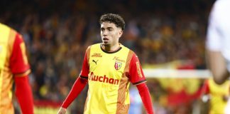 روما يعرض 20 مليون يورو للتعاقد مع المغربي نائل العيناوي روما يعرض 20 مليون يورو لضم نائل العيناوي من لانس