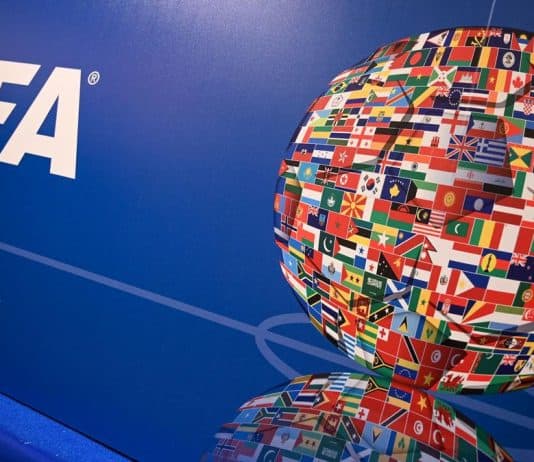 الفيفا يُمهل الكرة المغربية: إنهاء الموسم قبل 25 ماي 2026 وسط ضغوط متزايدة الفيفا يلزم المغرب بإنهاء الموسم الكروي قبل 25 ماي 2026