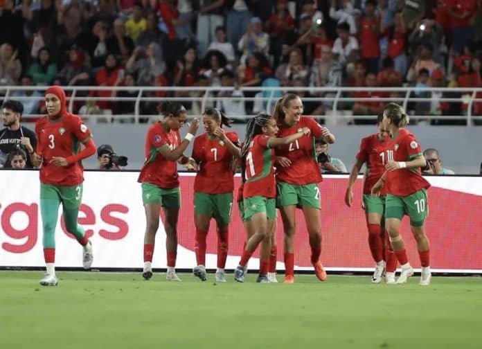 المغرب يهزم السنغال ويتأهل لربع نهائي 