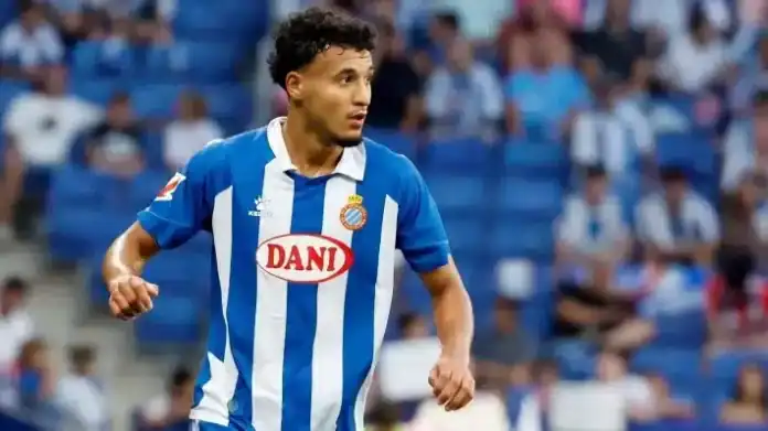 باير ليفركوزن يراقب عمر الهلالي تمهيدًا للتعاقد المحتمل