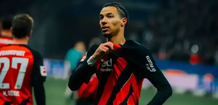 ليفربول يقدّم عرضًا ضخمًا لإكيتيكي وفرانكفورت يطلب المزيد