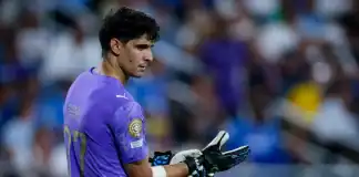 الهلال يكافئ ياسين بونو بعد تألقه في مونديال الأندية ويجهز لتجديد عقده الهلال يتحرك لتجديد عقد ياسين بونو حتى 2028 بعد تألقه في مونديال الأندية