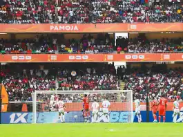 عقوبات من “الكاف” ضد اتحادات المغرب وكينيا وزامبيا في “شان 2024” الكاف يفرض عقوبات مالية على اتحادات المغرب وكينيا وزامبيا في شان 2024