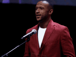 أيوب الكعبي يُتوج أفضل لاعب أجنبي في الدوري اليوناني للموسم الثاني على التوالي أيوب الكعبي أفضل لاعب أجنبي في الدوري اليوناني 2025
