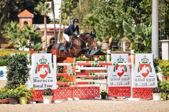 salon-cheval-eljadida-Saut-d-obstacles الدوري الملكي المغربي للفروسية: الجديدة تحتضن عروضاً عالمية مثيرة