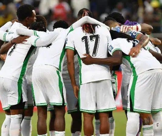 نيجيريا تلحق إلى نهائي الملحق الإفريقي بعد رباعية في شباك الغابون بالرباط نيجيريا تفوز 4-1 على غابون وتتأهل لنهائي الملحق الإفريقي
