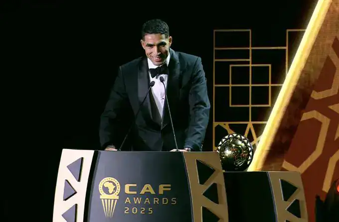 hakimi (1) أشرف حكيمي أفضل لاعب إفريقي 2025: "نأمل التتويج بكأس إفريقيا"