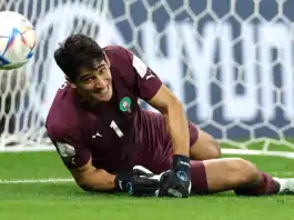 جائزة أفضل حارس مرمى في إفريقيا 2025: ياسين بونو ينافس بقوة على اللقب الثاني ياسين بونو مرشح لأفضل حارس إفريقي 2025: منافسة قوية مع ويليامز والمحمدي