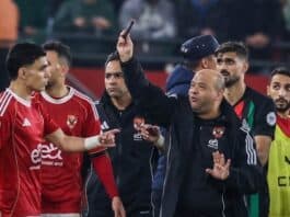 الجيش الملكي يتعرض لعقوبات قاسية من “كاف” بعد أحداث مباراة الأهلي الجيش الملكي يُعاقب بغياب الجمهور و100 ألف دولار!