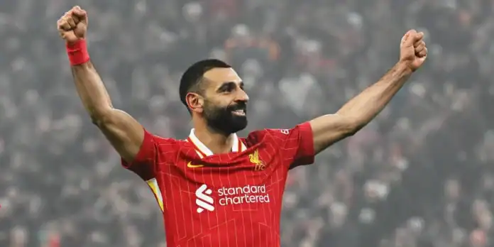 سلوت: سعيد بعودة صلاح.. لو كان لدي 15 مهاجماً لأبقيته
