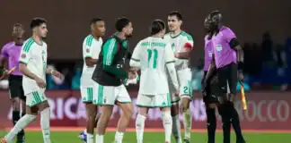 الاتحاد الجزائري يتقدم بشكوى رسمية لدى “الكاف” و”فيفا” بسبب تحكيم مباراة نيجيريا الجزائر تشكو تحكيم مباراة نيجيريا لدى الكاف وفيفا
