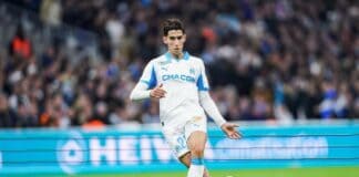 أولمبيك مارسيليا يسحق لانس بثلاثية وأكرد يعود بقوة مارسيليا يسحق لانس 3-1 وأكرد يعود بقوة
