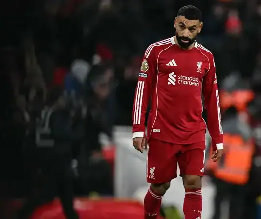 محمد صلاح يواجه أزمة عائلية.. وغيابه يهدد مشاركته أمام سندرلاند صلاح يتعرض لمأساة عائلية.. هل يغيب عن ليفربول أمام سندرلاند؟