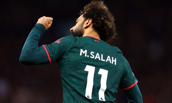 Aston Villa v Liverpool FC - Premier League محمد صلاح يبدأ مفاوضات مع الاتحاد السعودي