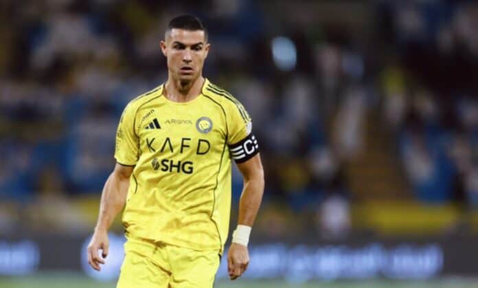 رونالدو يواصل إضرابه ويغيب عن مباراة الاتحاد مع النصر