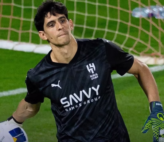 الهلال يُريح بونو وكوليبالي أمام الوحدة في دوري أبطال آسيا.. قرار فني يُثير الجدل الهلال يُريح بونو وكوليبالي أمام الوحدة في آسيا