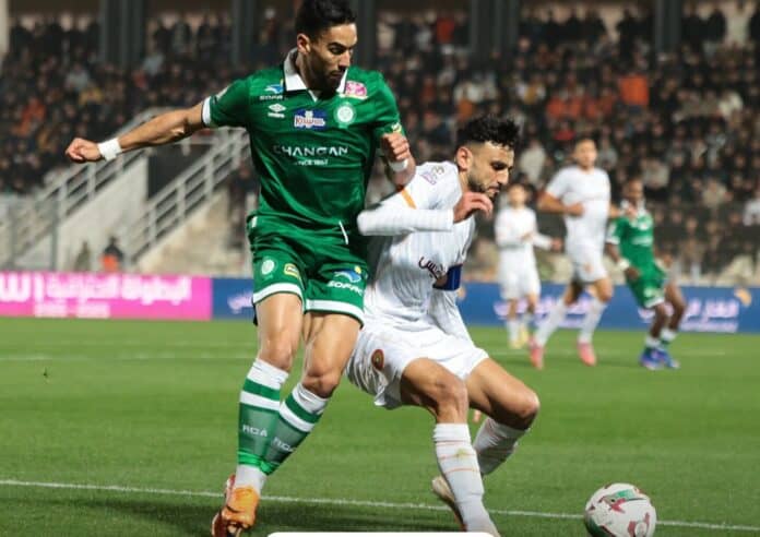 الرجاء يتعادل 1-1 مع نهضة بركان ويحافظ على الصدارة