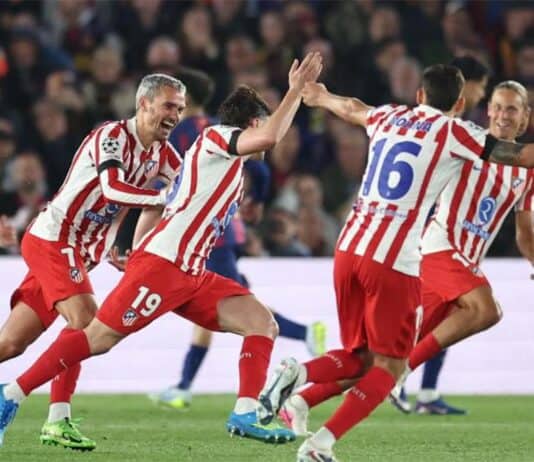 أتلتيكو مدريد يهزم برشلونة المنقوص ويقترب من نصف نهائي دوري الأبطال أتلتيكو يهزم برشلونة 2-0 في ذهاب ربع النهائي
