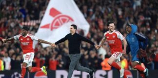 أرسنال يقترب من حلم الدوري والسيتي يترقب تعثرًا في الأمتار الأخيرة أرسنال يقترب من لقب الدوري الإنجليزي