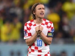 مودريتش يعتزم اعتزال كرة القدم بعد كأس العالم مودريتش يعتزم الاعتزال بعد كأس العالم