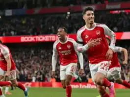 أرسنال بطلاً للدوري الإنكليزي بعد تعثر مانشستر سيتي أمام بورنموث أرسنال بطلاً للدوري الإنكليزي بعد تعثر سيتي