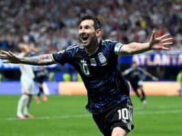 الأرجنتين تقلب تأخرها أمام إنجلترا وتبلغ نهائي مونديال 2026 الأرجنتين تهزم إنجلترا وتبلغ نهائي المونديال