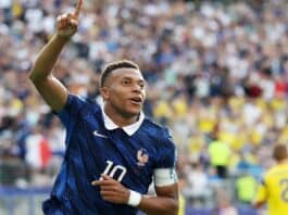 مبابي وميسي يتصدران سباق هدافي كأس العالم 2026 مبابي وميسي يتصدران هدافي كأس العالم 2026