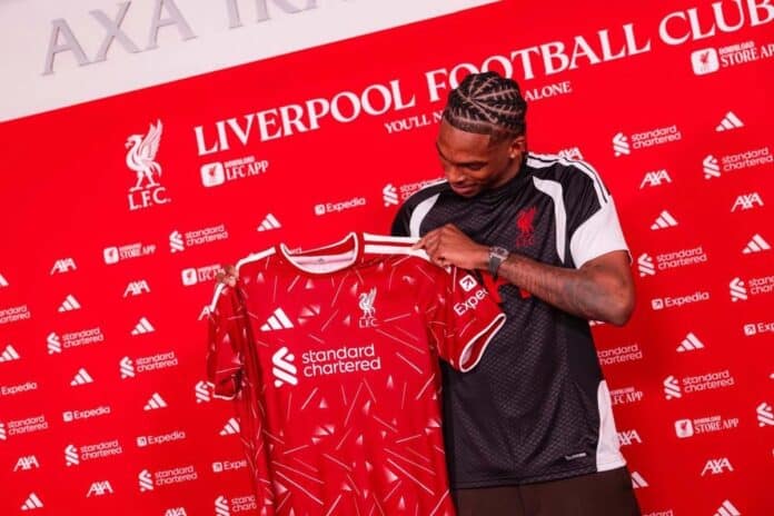 ليفربول يضم جيريمي جاكيه من رين في صفقة طويلة الأمد