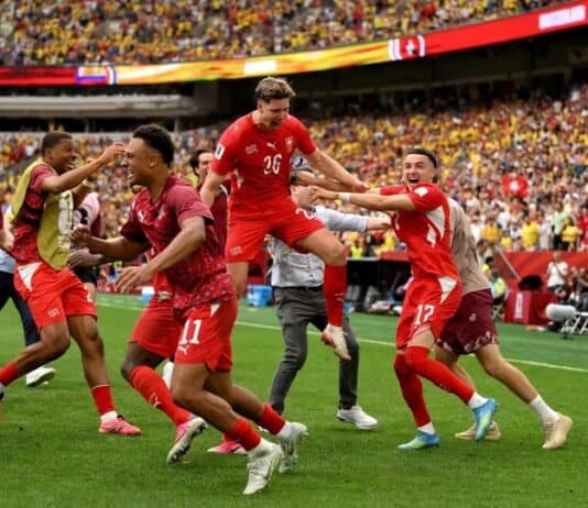 سويسرا تقصي كولومبيا بركلات الترجيح وتعود إلى ربع نهائي كأس العالم بعد عقود سويسرا تقصي كولومبيا وتواجه الأرجنتين