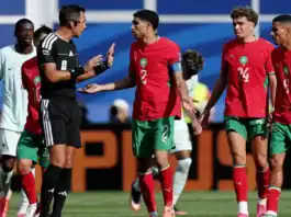تحكيم مباراة المغرب وفرنسا يشعل الجدل في مونديال 2026 تحكيم مباراة المغرب وفرنسا يفجر الجدل