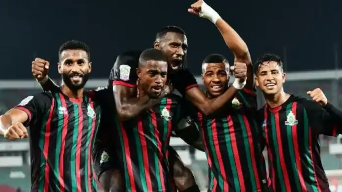 c7e4e038b97737aa2a915c87ed6377d0_L قمة الجيش والوداد في ثمن نهائي كأس العرش