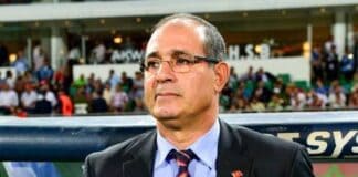 بادو الزاكي مدربا جديدا للمنتخب الأردني بادو الزاكي مدربا جديدا للمنتخب الأردني