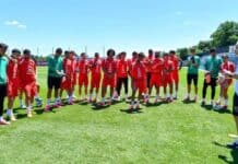 Le Maroc effectue sa dernière séance d’entraînement avant son match contre la France en quarts de finale de la Coupe du monde المغرب يختتم تحضيراته لمواجهة فرنسا