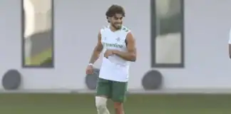 عبد الصمد الزلزولي يعود إلى تدريبات ريال بيتيس قبل انطلاق الليغا الزلزولي يعود إلى تدريبات بيتيس قبل انطلاق الليغا
