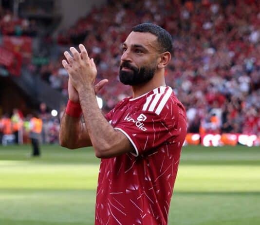 محمد صلاح يصل إلى تركيا لإتمام انتقاله إلى طرابزون سبور محمد صلاح يصل تركيا لإتمام انتقاله إلى طرابزون سبور