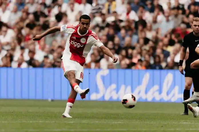 vis_0816202620020905 عبد الله وزان يسجل أول أهدافه مع أياكس في الدوري الهولندي