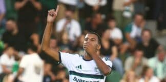 عز الدين أوناحي يقود باناثينايكوس للفوز بثنائية في كأس اليونان أوناحي يسجل ثنائية ويقود باناثينايكوس للفوز في الكأس